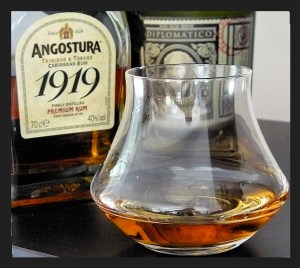 verre-rhums-degustation