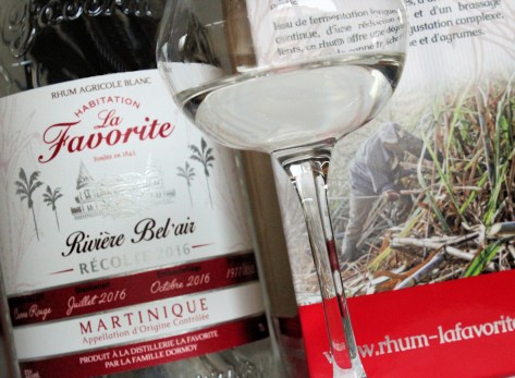 bouteille rhum blanc la Favorite